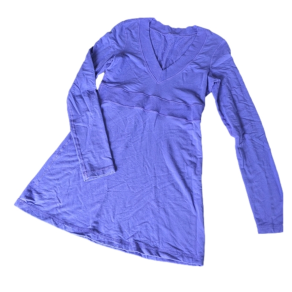 lululemon athletica Dresses & Skirts - Lululemon purple v-neck long sleeve athletic dress
